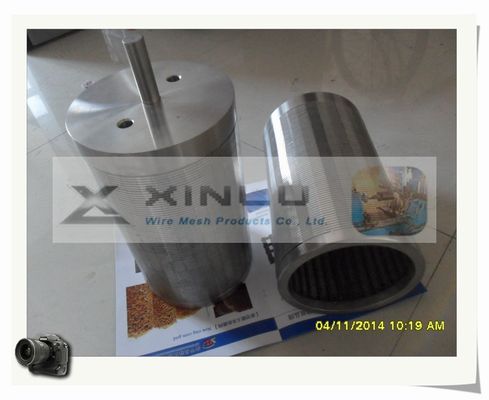3.3 X 6.5mm Stainless Steel Wedge Wire 0.7mm Slot Cylindrical Strainer Customized