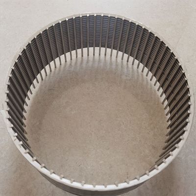 3.2x6mm Continuous Slot Vee Wire Wrapped Screen Pipe For Deep Well Drilling